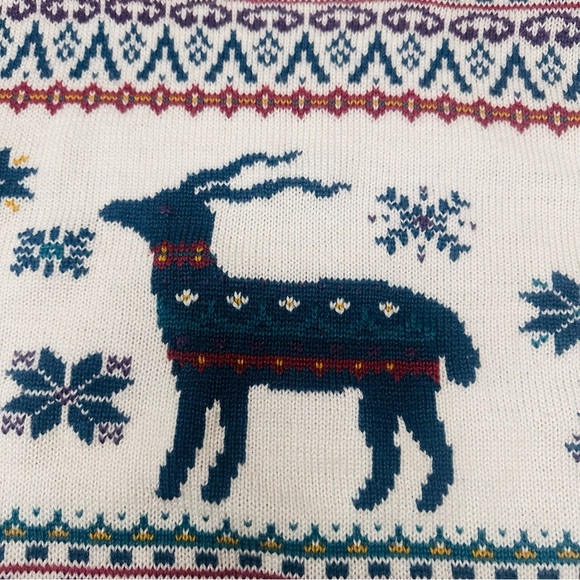 Vintage Fair Isles Cottagecore Reindeer Hand Embroidered Sweater Grandpacore Med - Picture 4 of 4